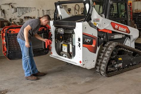 bobcat skid steer error codes e00 000|bobcat service codes pdf.